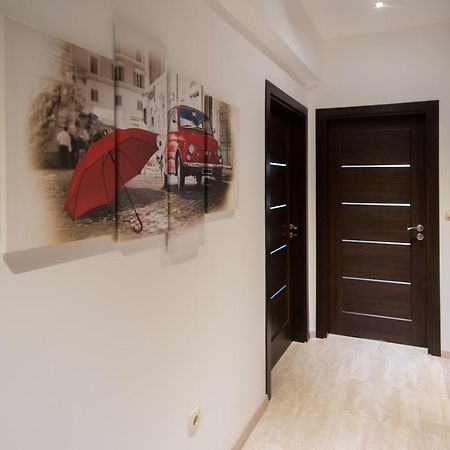 City Apartments Triumph Varna Exteriör bild