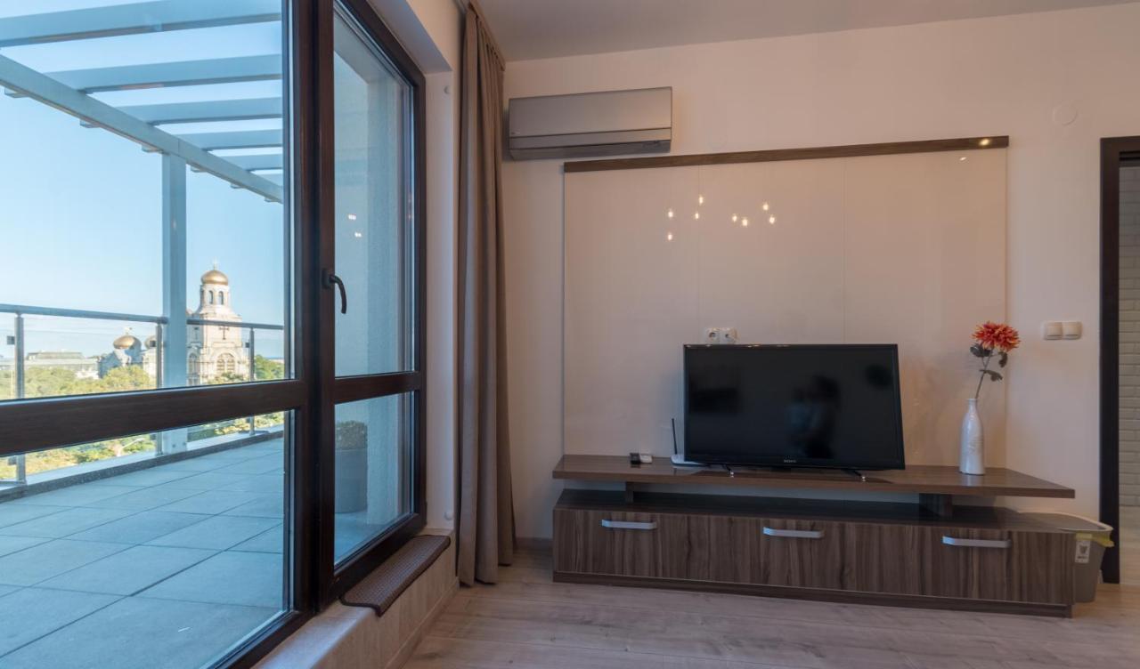 City Apartments Triumph Varna Exteriör bild